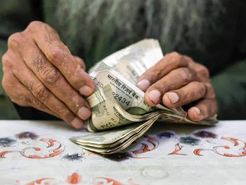 Offline Ways to Make Money in School