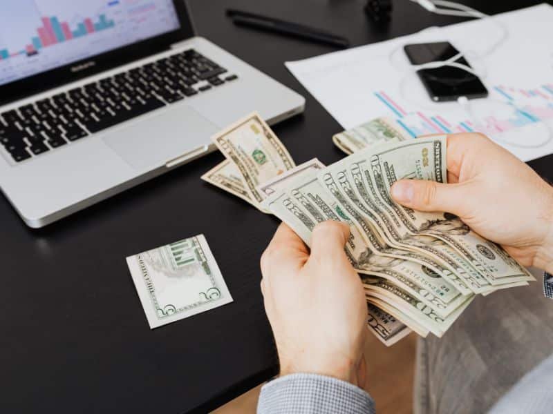 Why More Artists Are Earning Online Than Ever Before